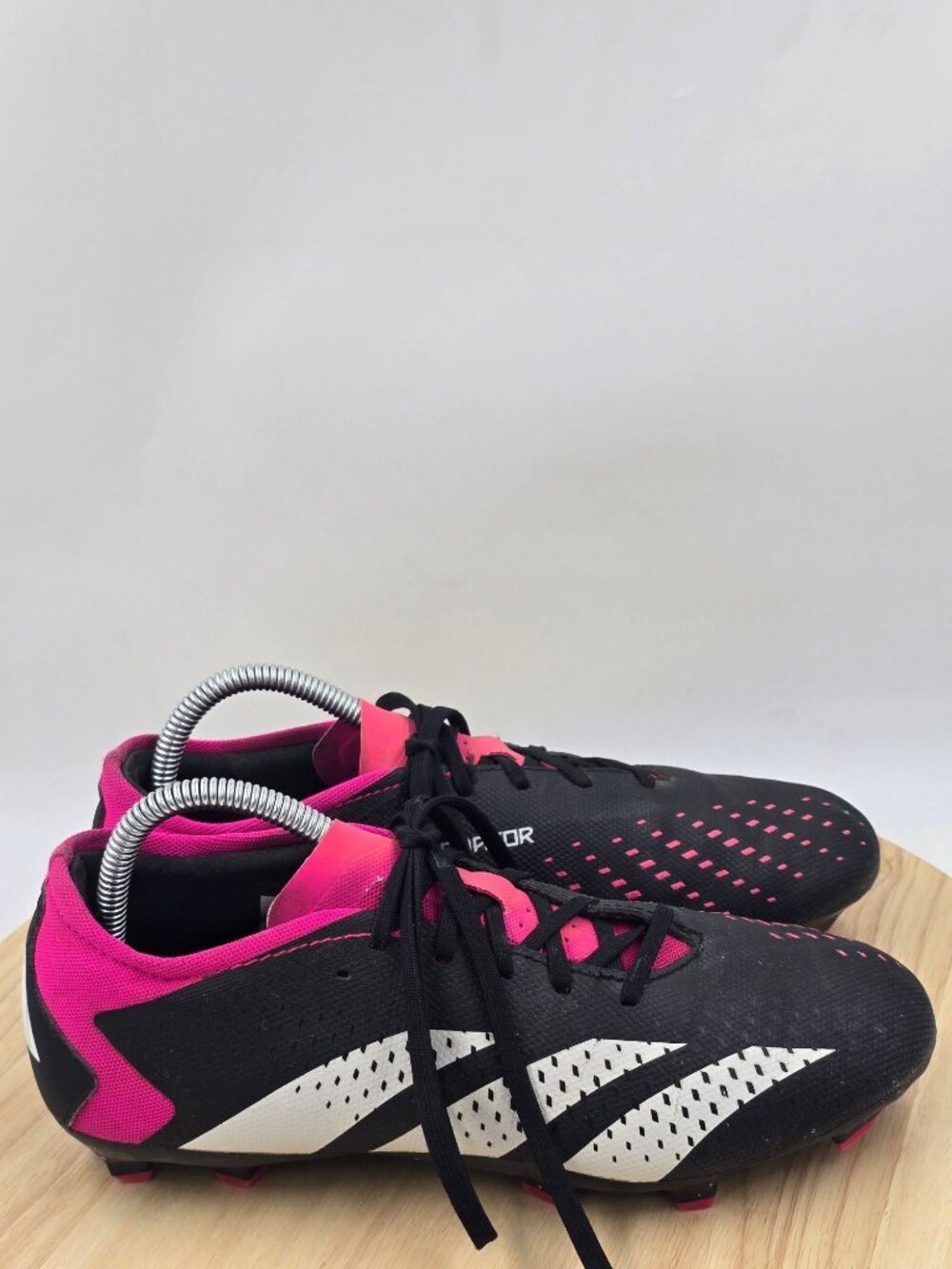 Adidas Predator Accuracy.3 L FG Men’s Size 7.5 Soccer Cleats Black Pink GW4602